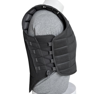 Provate il massimo comfort e protezione con il nostro giubbotto da cavaliere