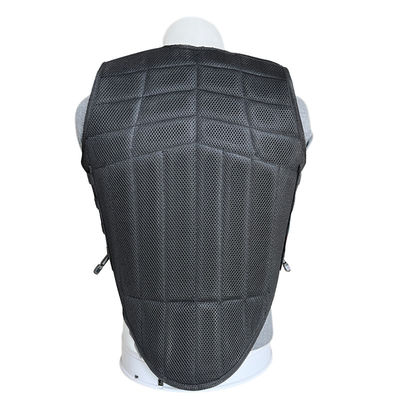 Provate il massimo comfort e protezione con il nostro giubbotto da cavaliere