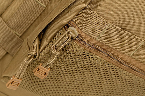 Zaino impermeabile di grande capacità multifunzione per viaggi all'aria aperta e alpinismo